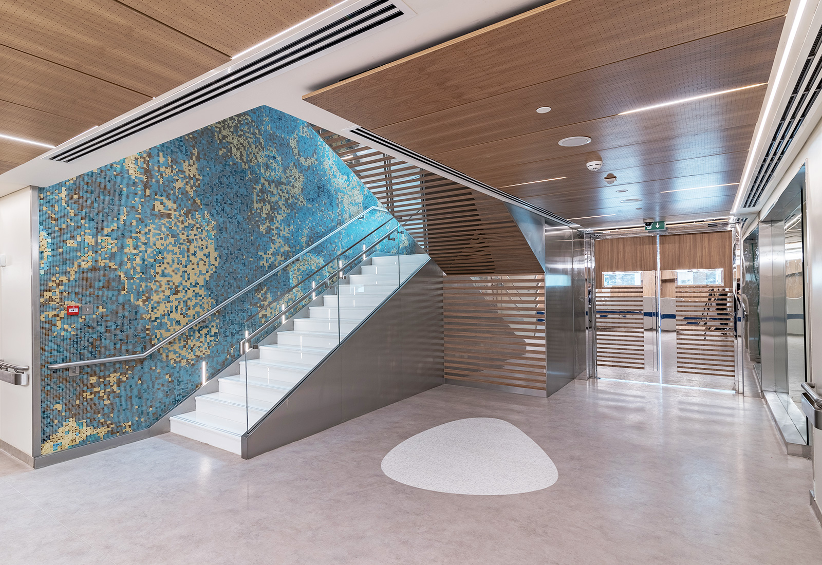 Emirates Hospital